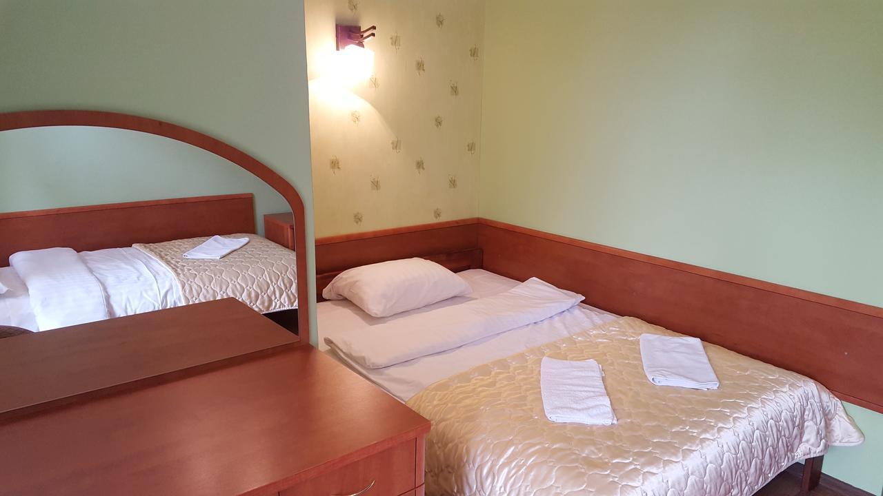 Bed and Breakfast Gosciniec Kukle Exterior foto